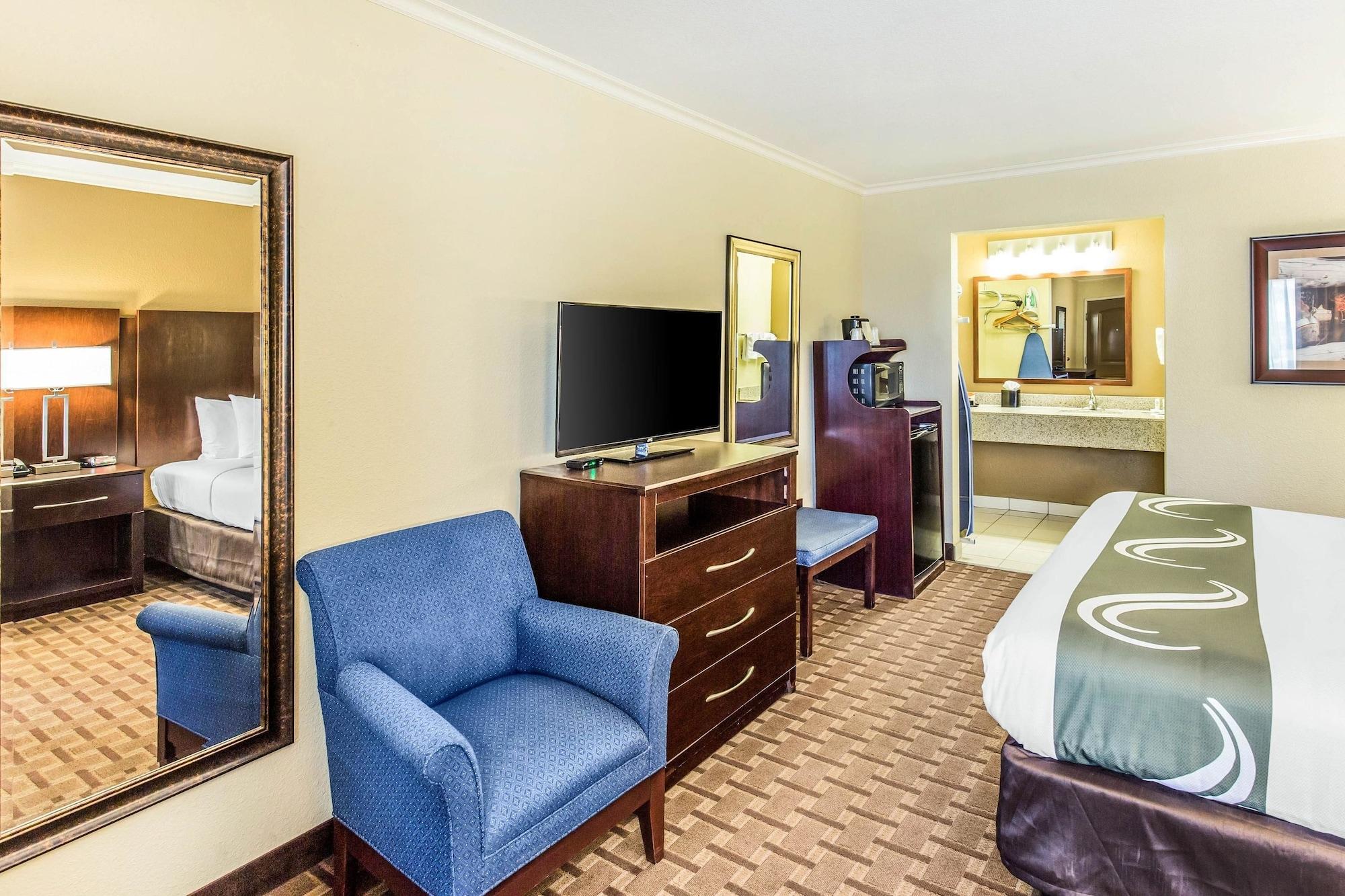 Quality Inn & Suites Abilene Ngoại thất bức ảnh