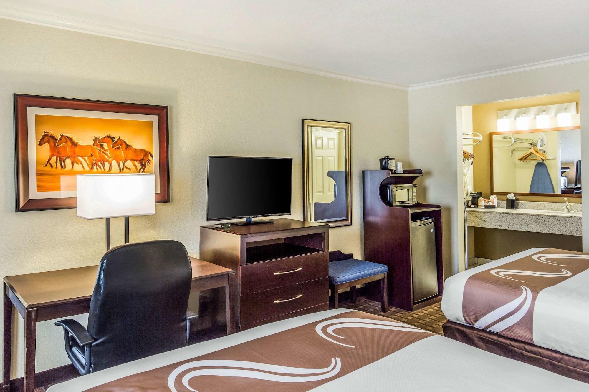 Quality Inn & Suites Abilene Ngoại thất bức ảnh