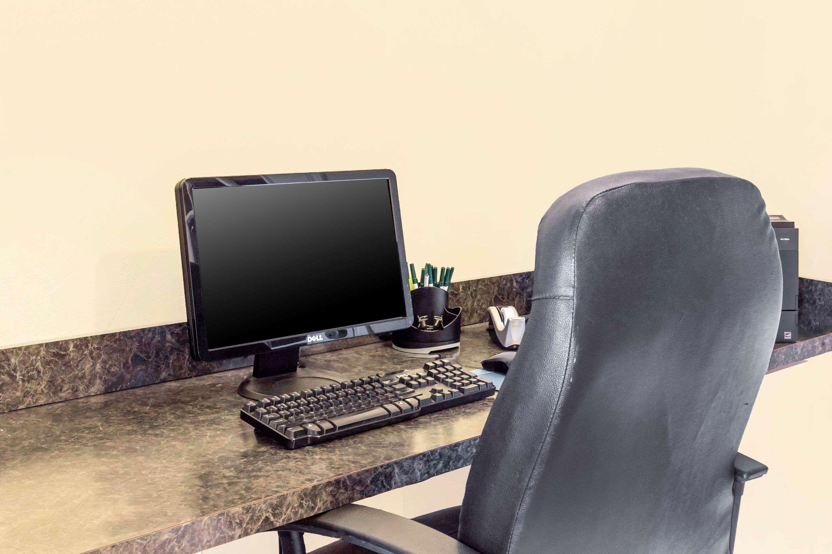 Quality Inn & Suites Abilene Ngoại thất bức ảnh